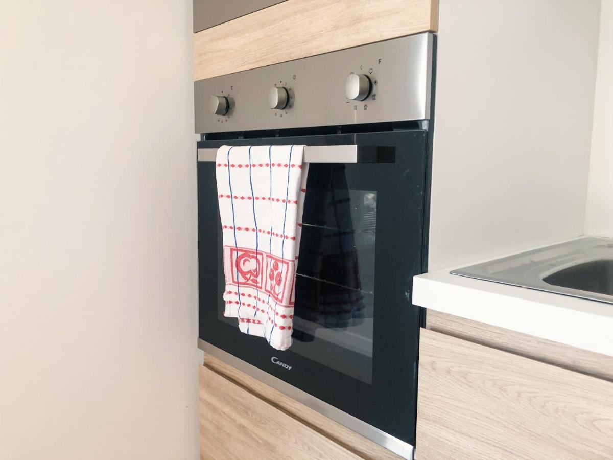 "La Casa Di Ale" Modern Suite Mondragone Εξωτερικό φωτογραφία